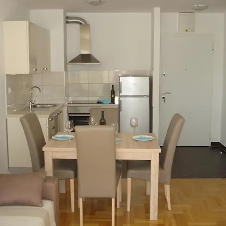 Apartmán Sigma Z1 *